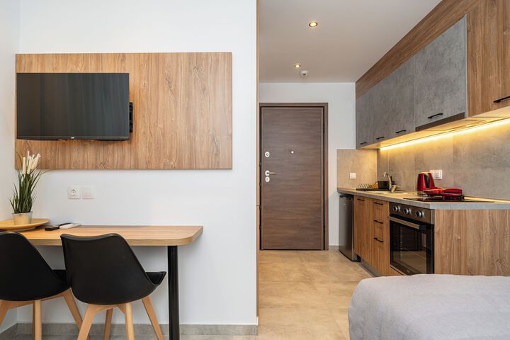 Room 3 of 64
