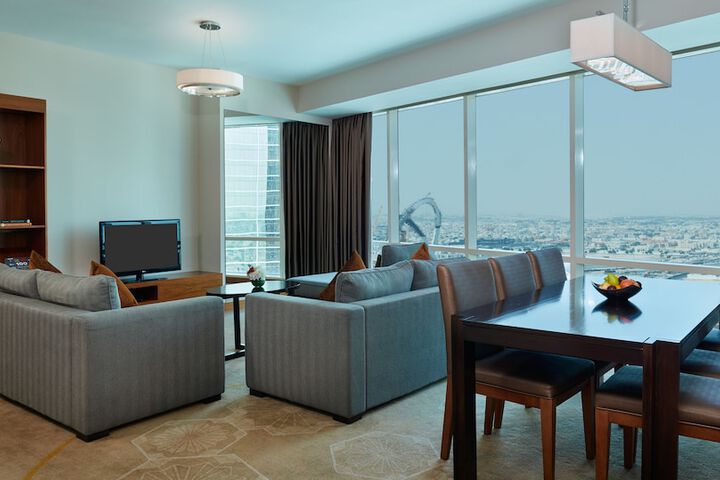 Room 35 of 180