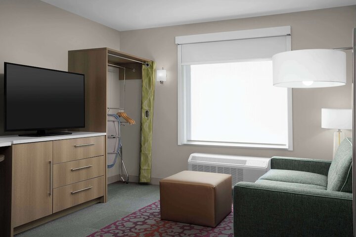 1 King Accessible Tub Studio Suite (5 of 16)