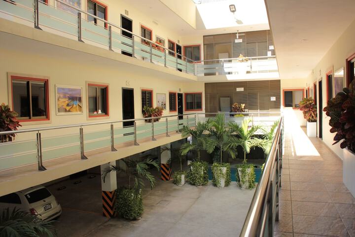 Ballroom/Hall 16 of 21