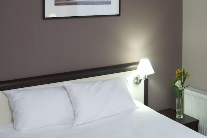 Room 20 of 65