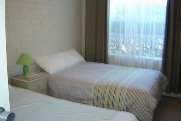 Room 3 of 14