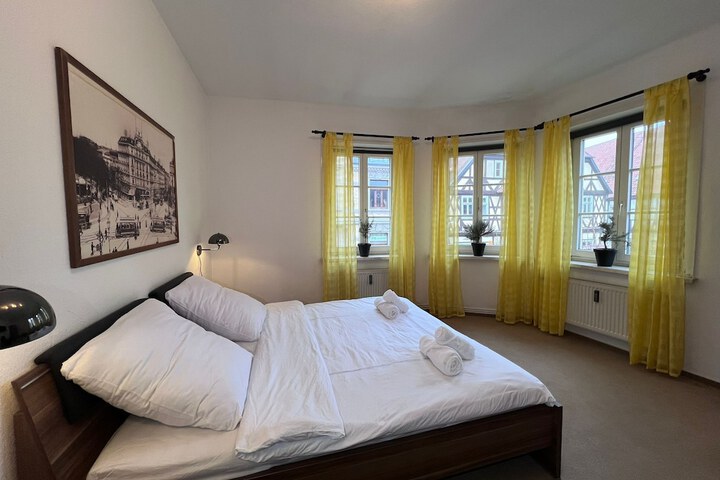 Room 9 of 49