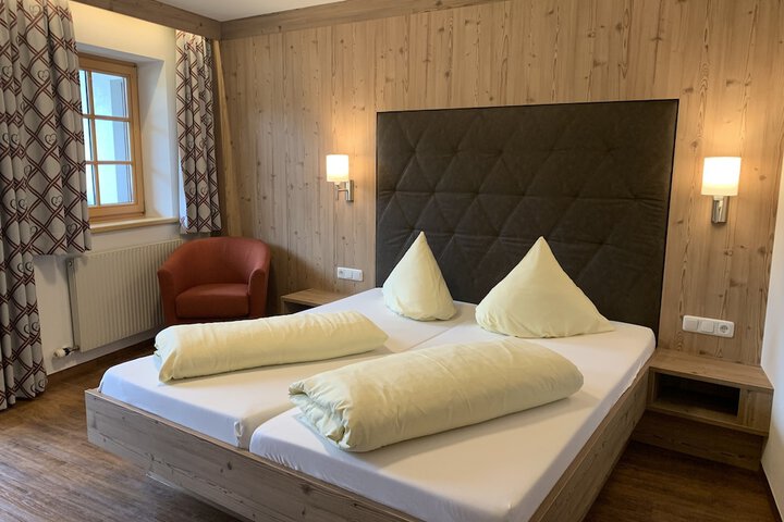 Room 19 of 54
