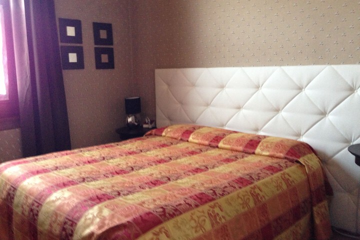 Room 3 of 29