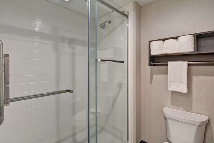 Bathroom shower