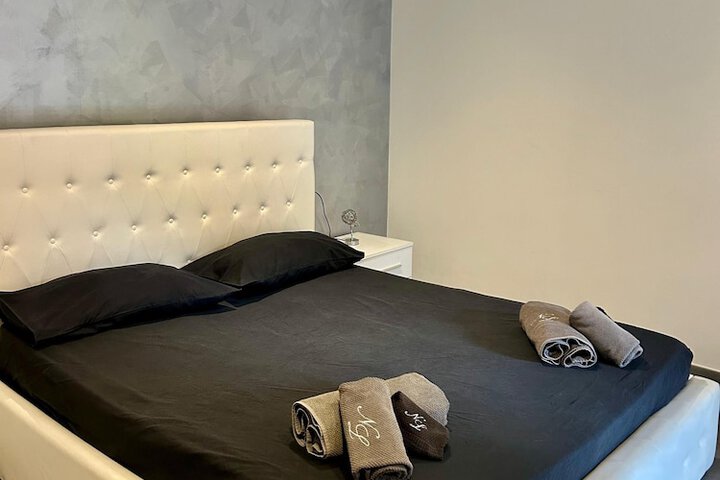 Room 4 of 29