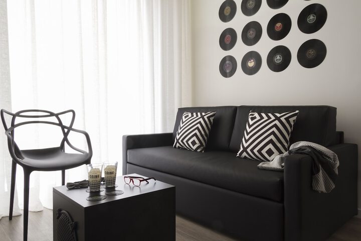 Room 45 of 85