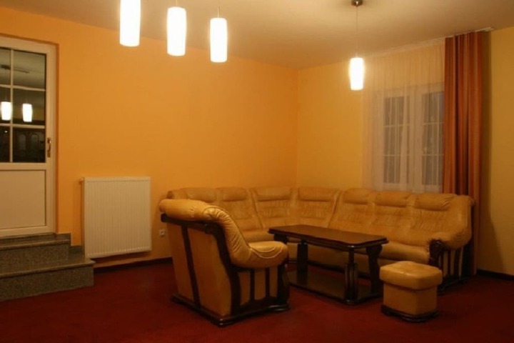 Room 3 of 50
