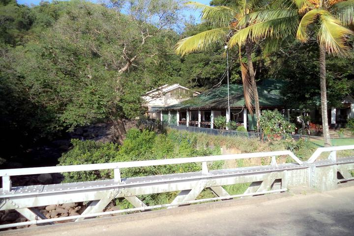 Property Grounds 22 of 39
