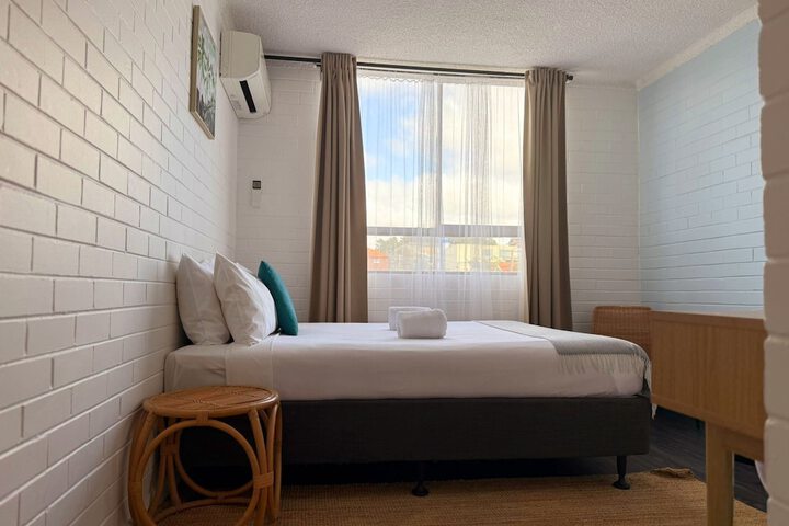 Room 14 of 44