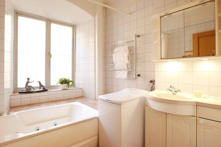 Bath Photo