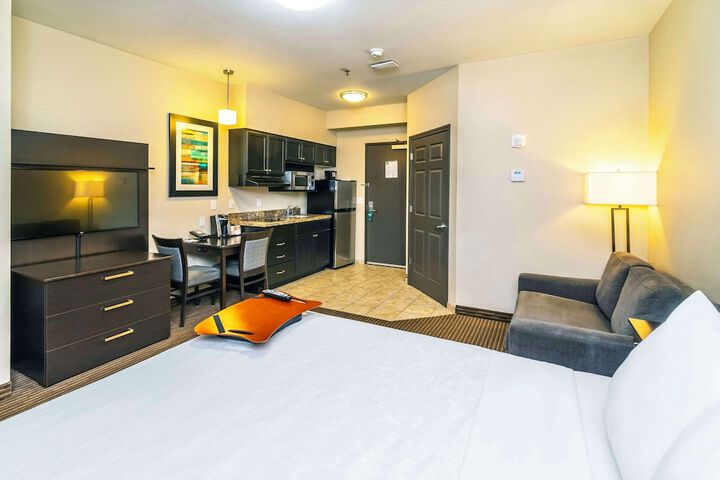 Room 12 of 29