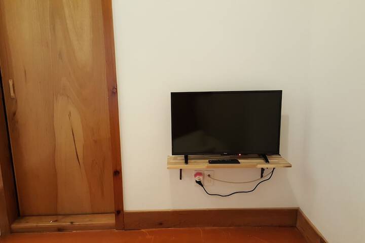 Room 25 of 51