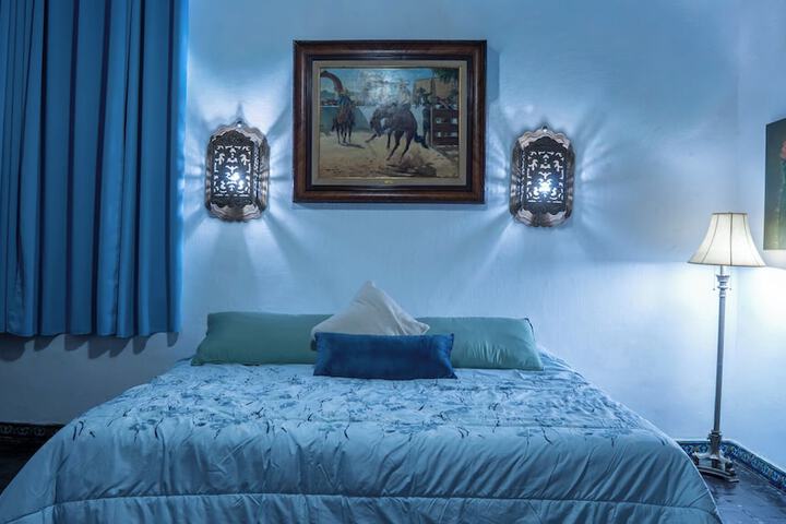 Room 2 of 21