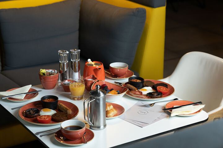Breakfast area