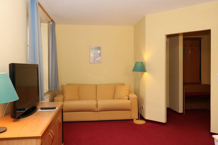 Room 19 of 71