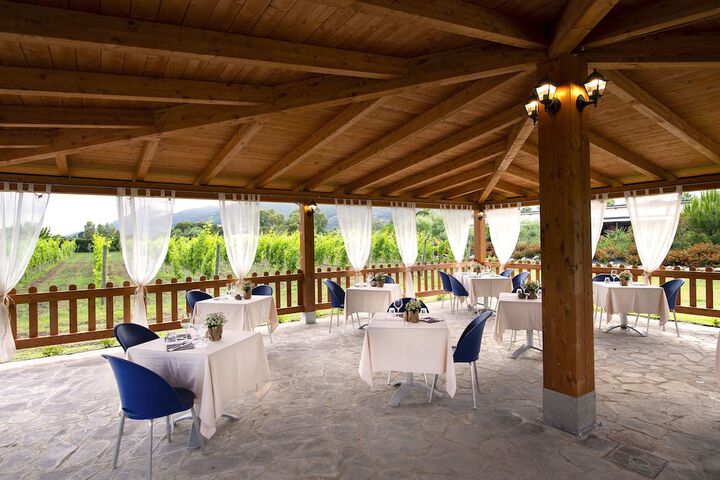 Dining 80 of 167