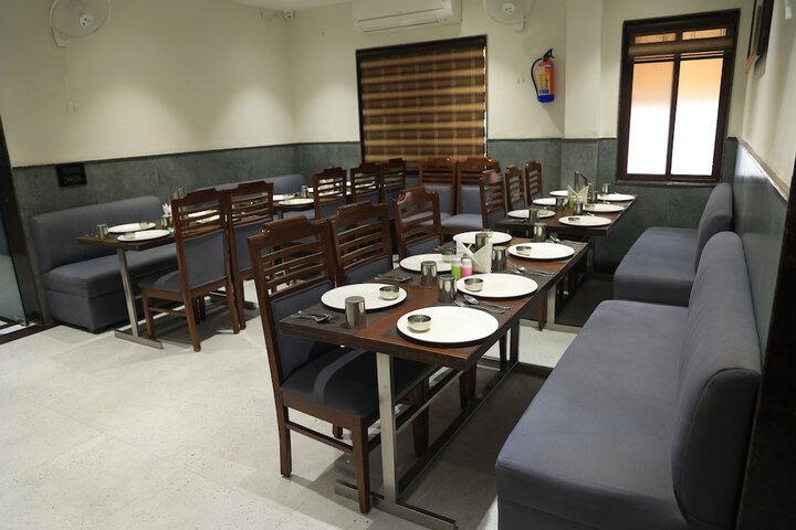 Dining 100 of 136