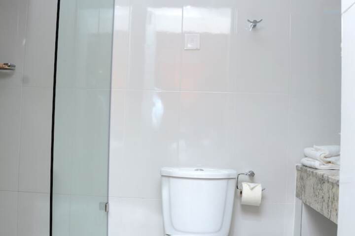 Room 8 of 20