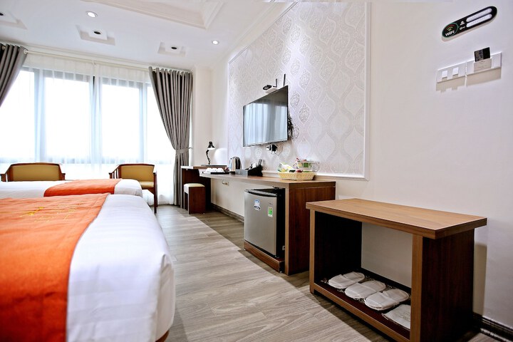 Room 17 of 54