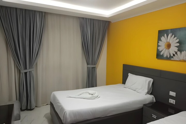 Room 11 of 47