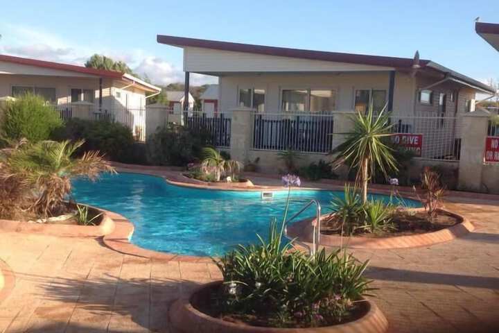 Pools & Facilities