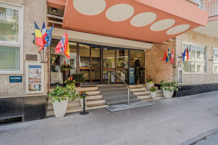 Hotel 57 of 61