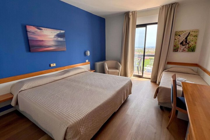 Room 20 of 131