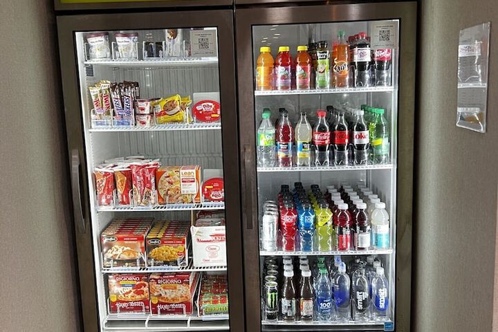 Snack bar