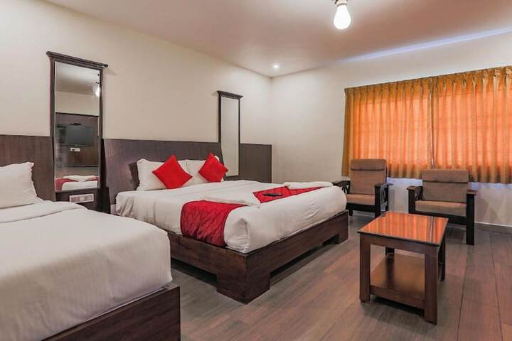 Room 18 of 25