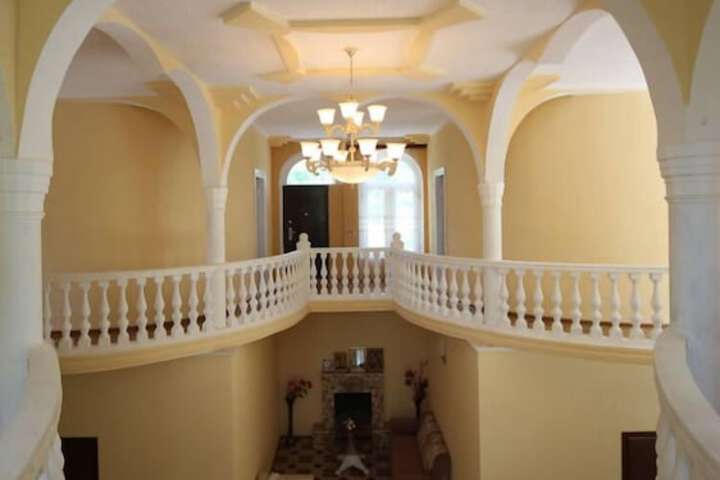 Ballroom/Hall 30 of 46