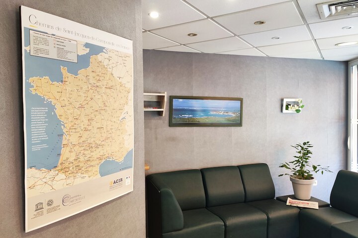 Guest Lobby