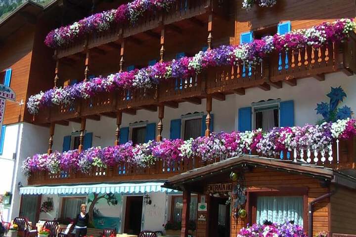 Hotel 50 of 55