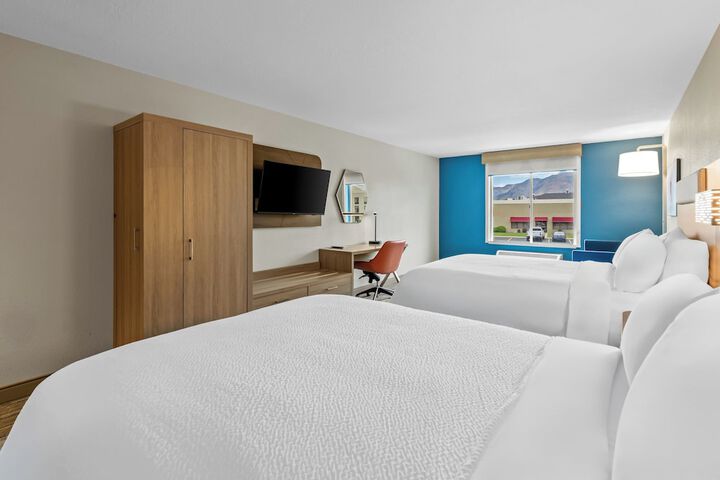 Room 21 of 66