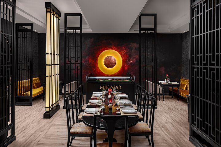 Dining 141 of 225