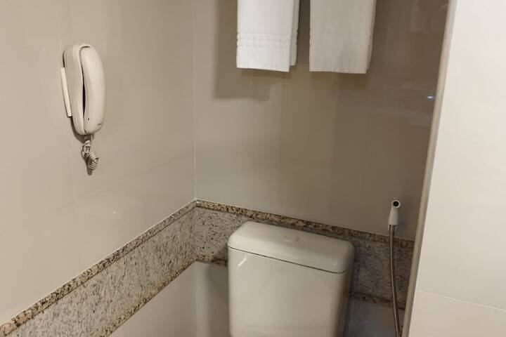 Room 14 of 24