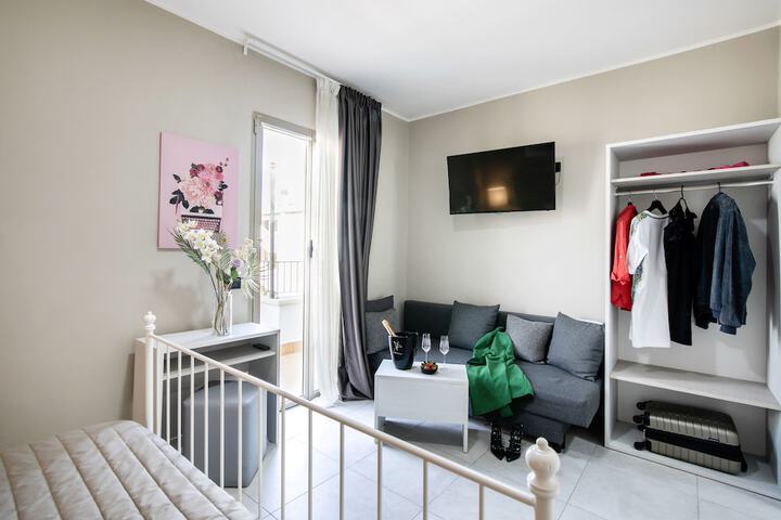 Room 14 of 40