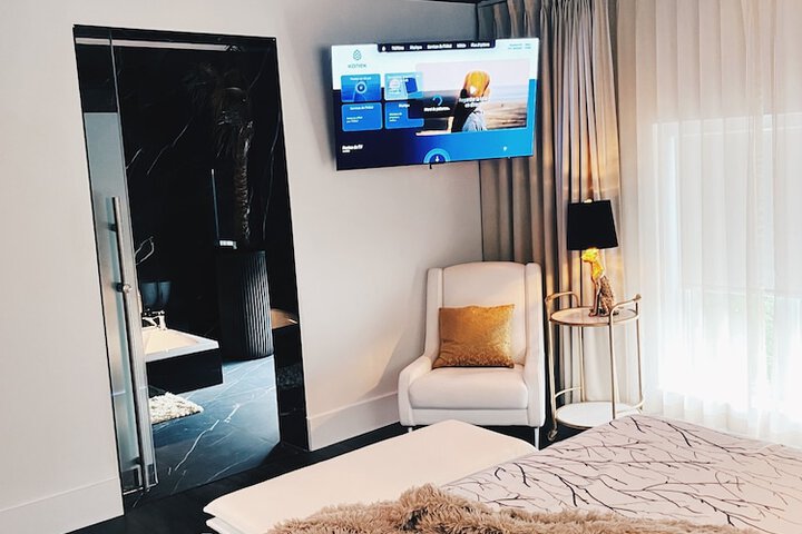 Room 21 of 54