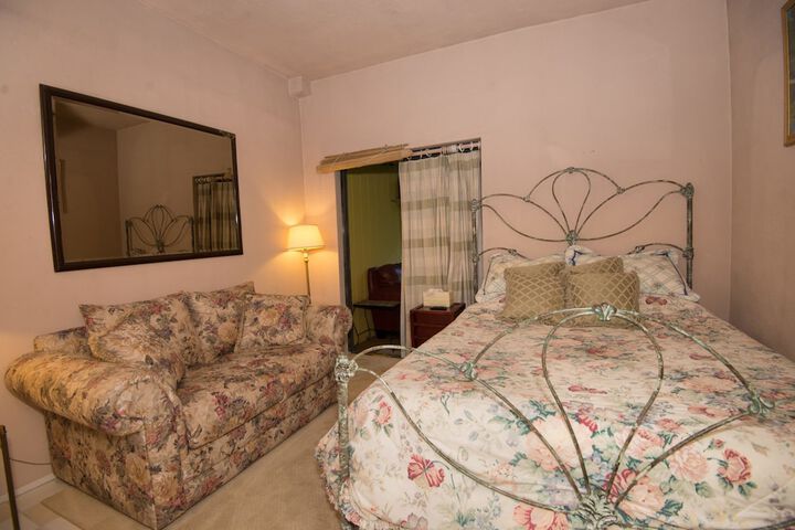 Room 12 of 60