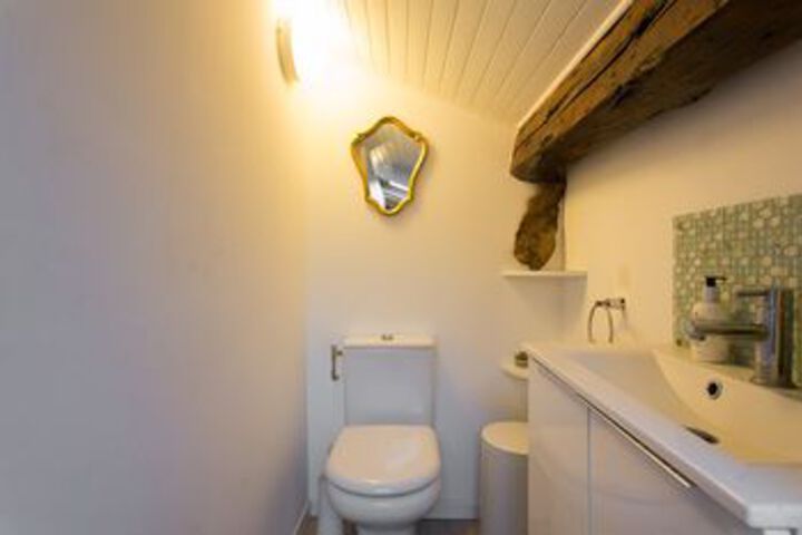 Room 3 of 12