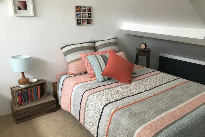 Room 3 of 15