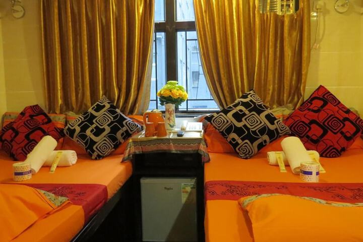 Room 21 of 58