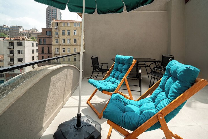 Terrace/Patio 26 of 35