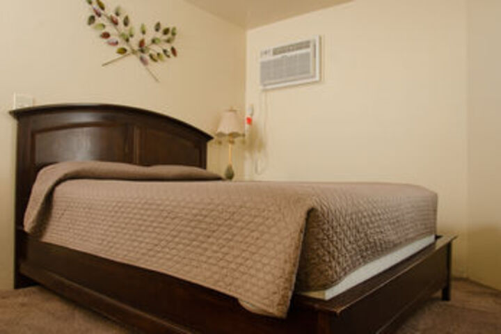 Room 20 of 94