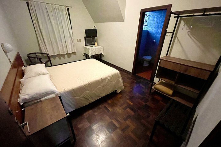Room 17 of 100