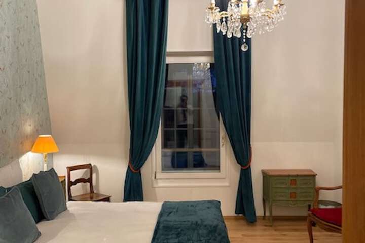 Room 8 of 57