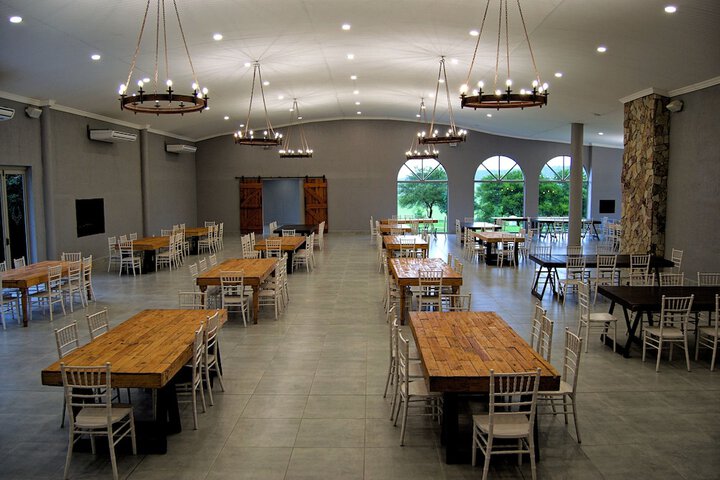 Ballroom/Hall 41 of 58