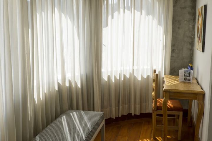 Room 27 of 59