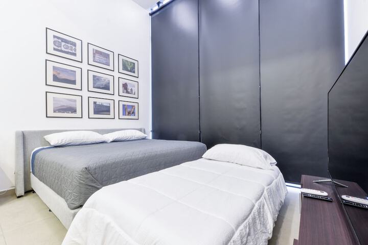 Room 28 of 238
